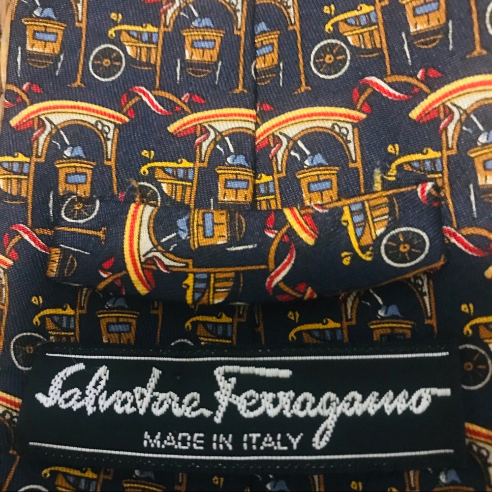 Salvatore Ferragamo Silk Tie: Royal Carriage Print